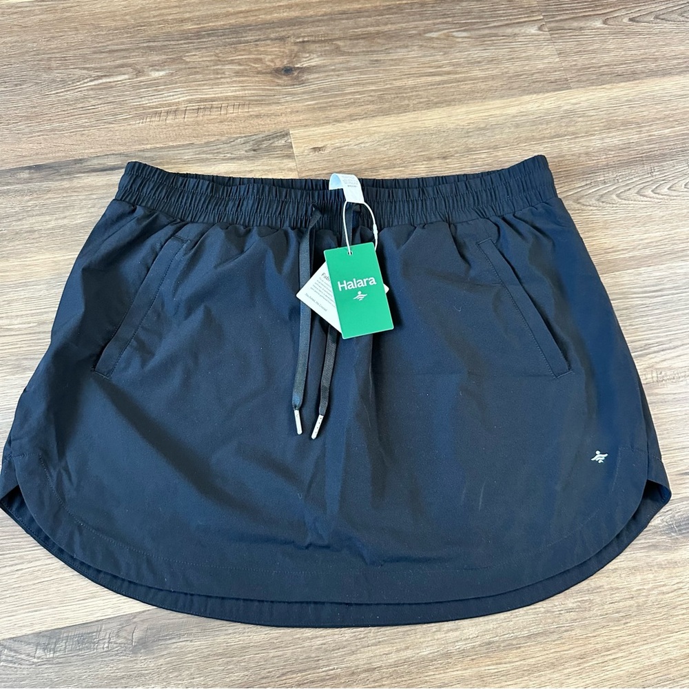 NWOT! HALARA Black Drawstring Mini Skirt